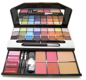 Amazon Runway Colors Complete Makeover Kit With Brushes Just $10 ...