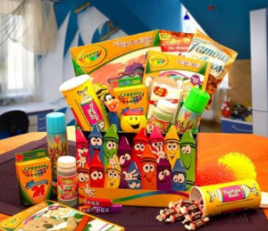 gifts-crayola-gift-basket