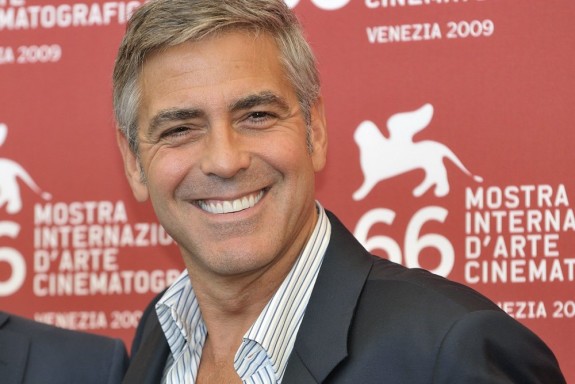 1423080432_george-clooney-successful-celebrity-smiling-picture