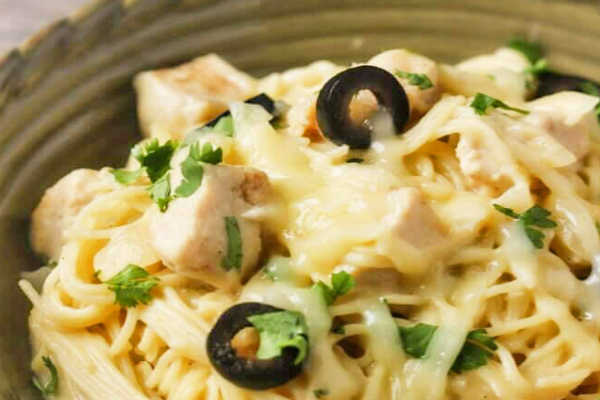 White Chicken Enchilada Pasta Recipe! | Thrifty Momma Ramblings