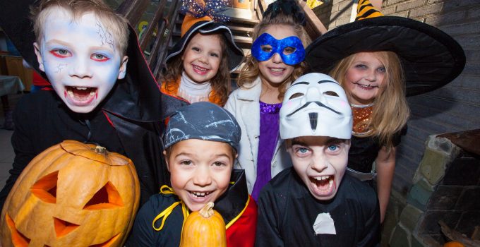 kids in halloween costumes