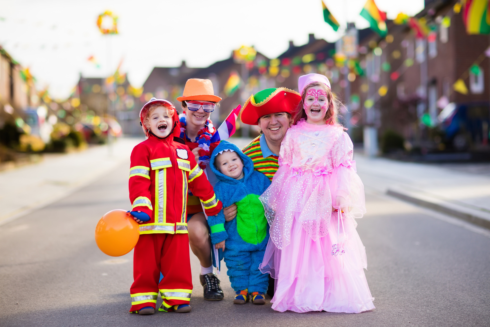 How to Choose the Perfect Halloween Costumes for Your Kids | Thrifty ...