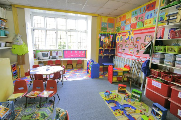 How to Choose Kid Friendly Furniture for Your Family Room Thrifty