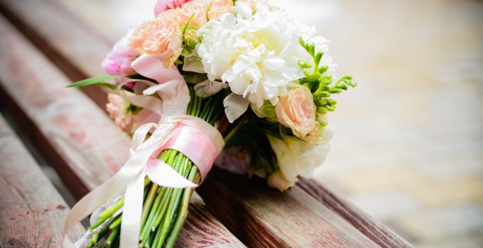 frugal wedding