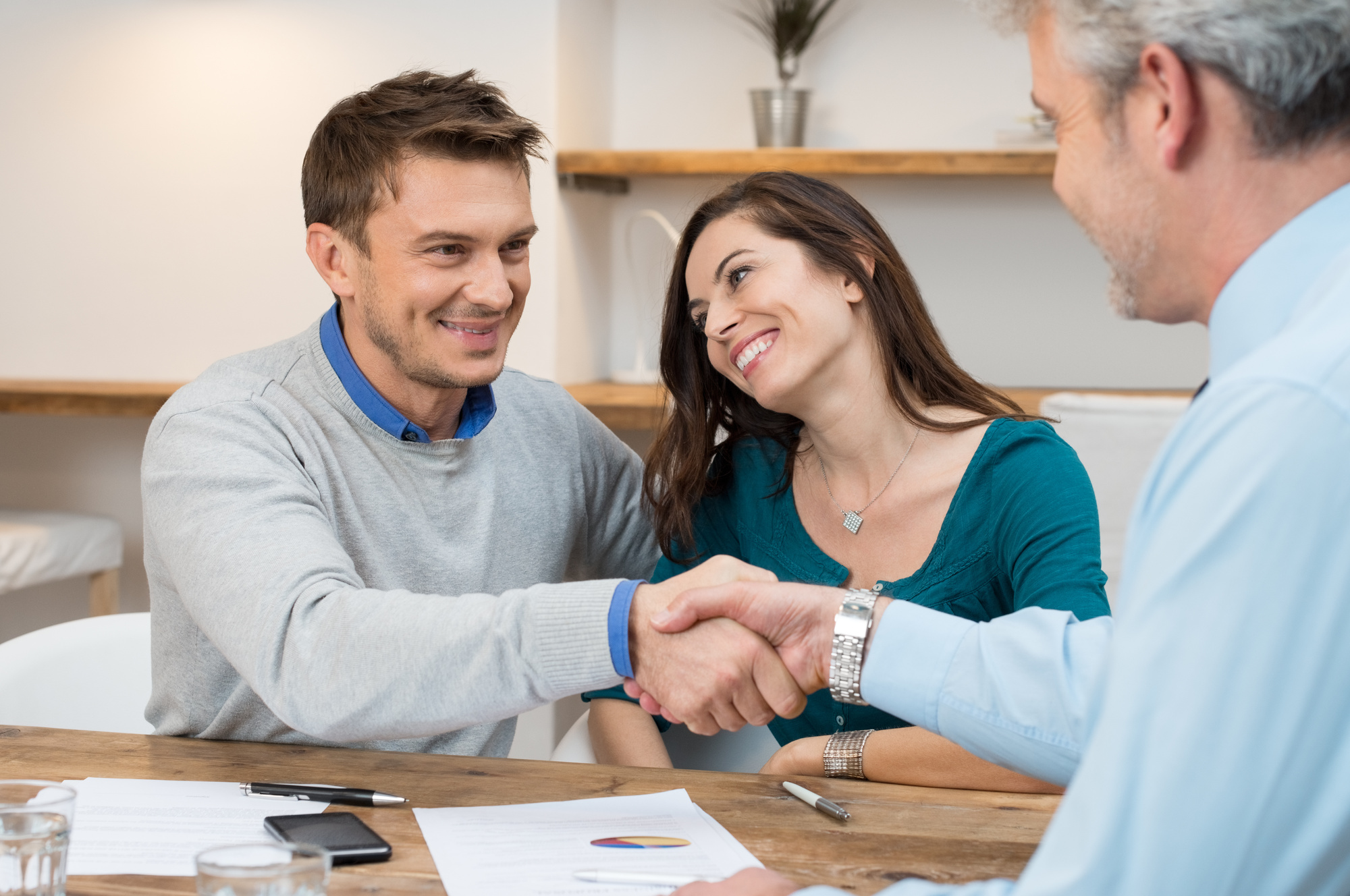 couple with financial planner