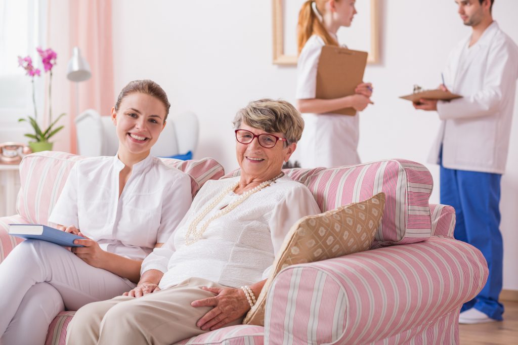 checklist for moving into assisted living